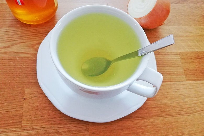 Zwiebel-Tee