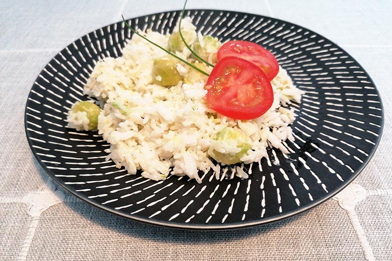 Reis mit Kohlsprossen