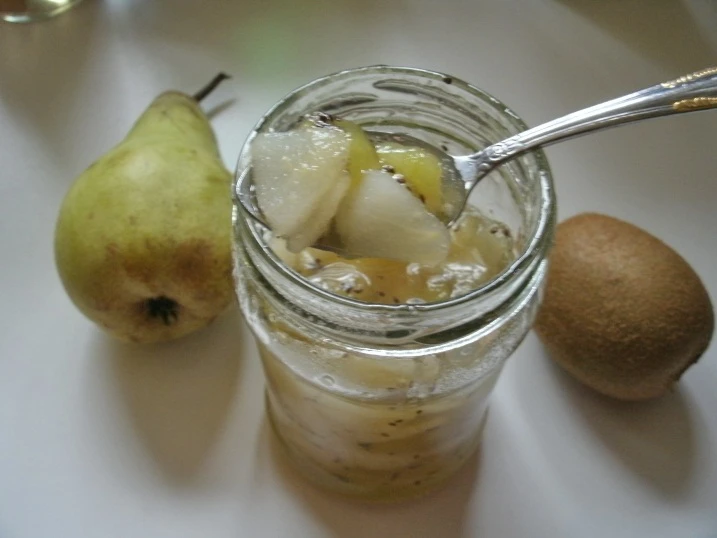 Birnen-Kiwi-Konfitüre