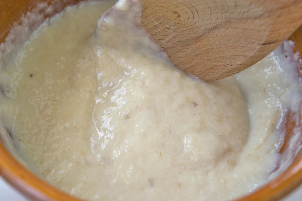 Getreide-Obst-Brei