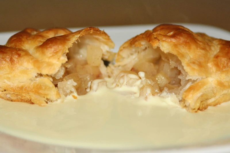 Hei&szlig;e Apfeltaschen