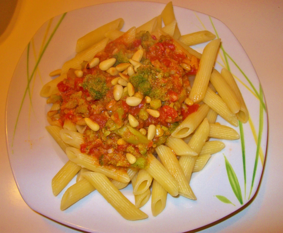 Nudeln mit Brokkoligem&uuml;se