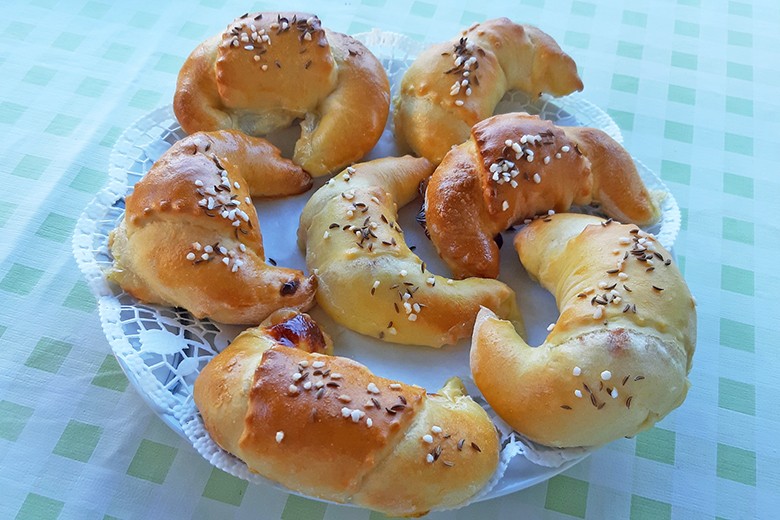 Käsekipferl