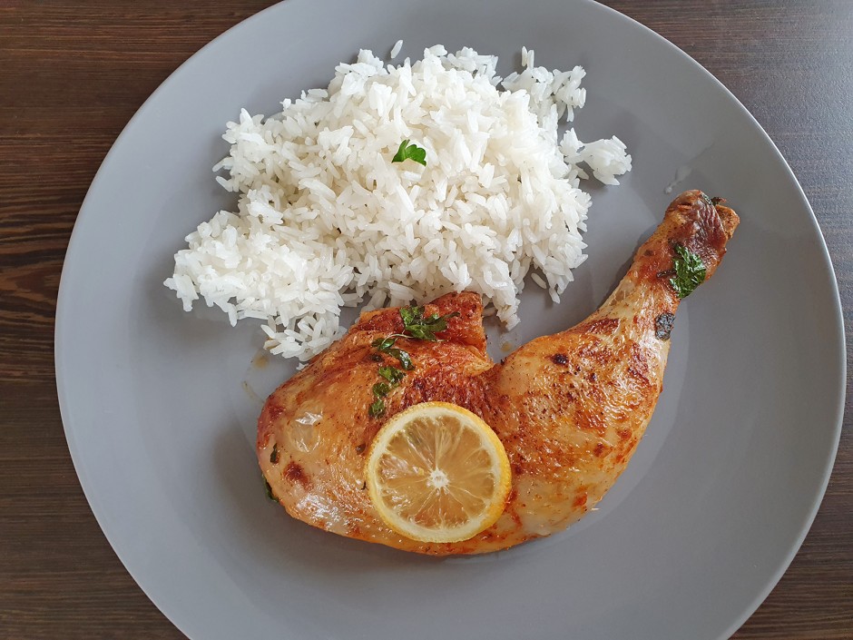 Einfaches Zitronenhuhn mit Reis