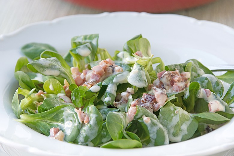Vogelsalat mit Speck