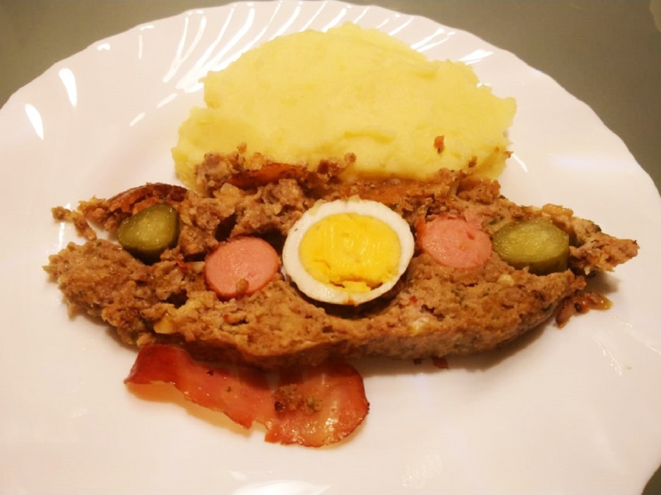 Faschierter Braten mit Frankfurter