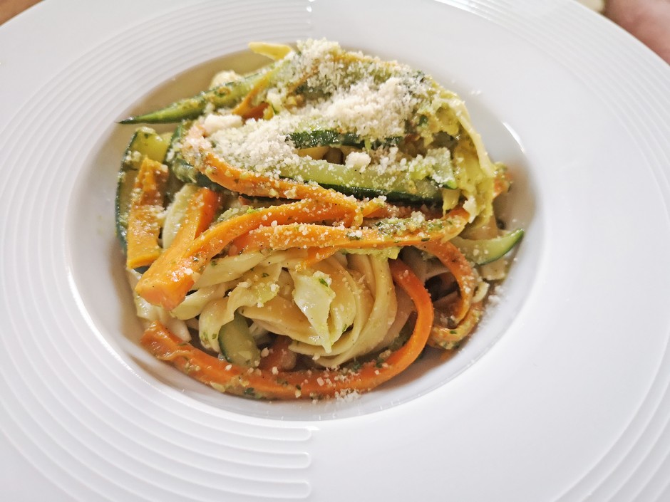 Pesto Linguine mit Gemüse