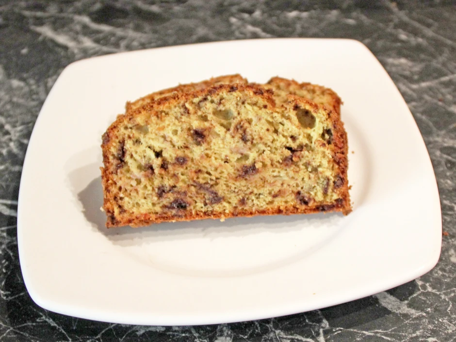 Bananenkuchen mit Schokostückchen
