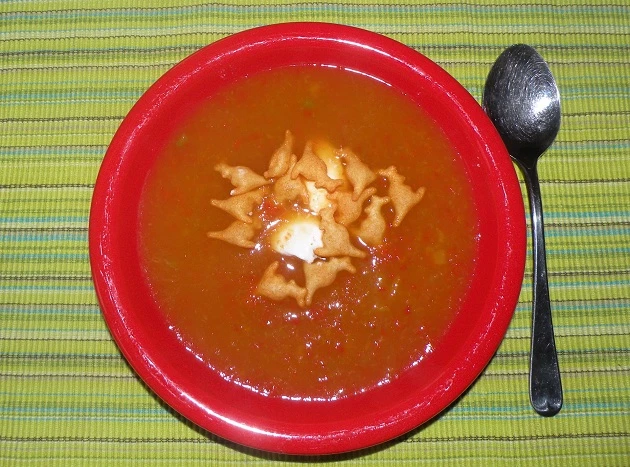 Fruchtige Paprika-Jumpysuppe