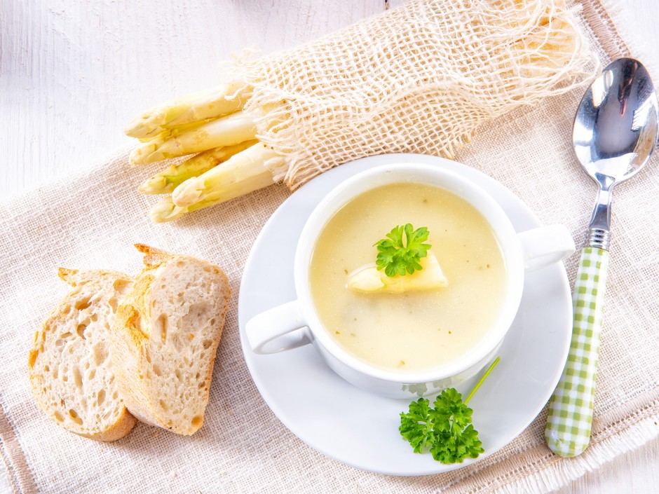 Spargel-Cremesuppe