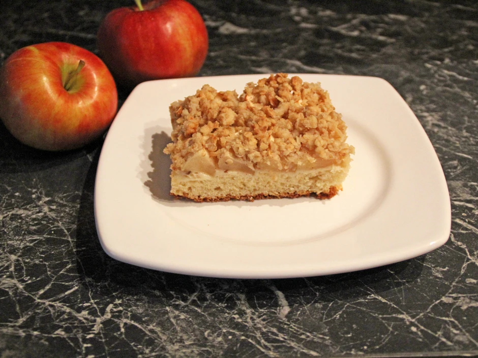 Apfelstreuselkuchen mit Topfen-&Ouml;l-Teig