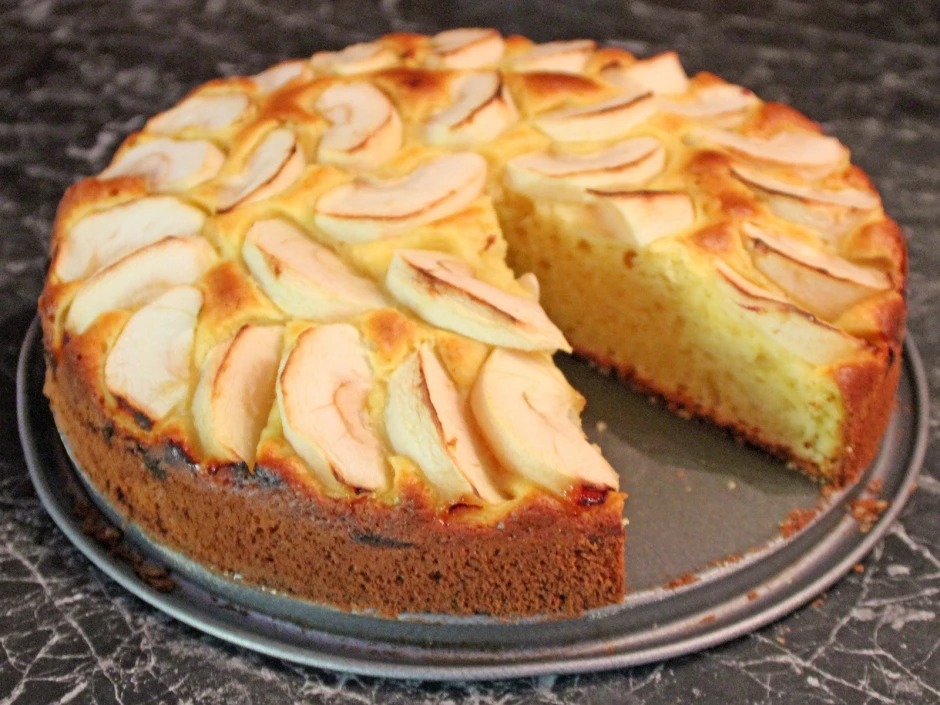 Apfel-Joghurt-Torte