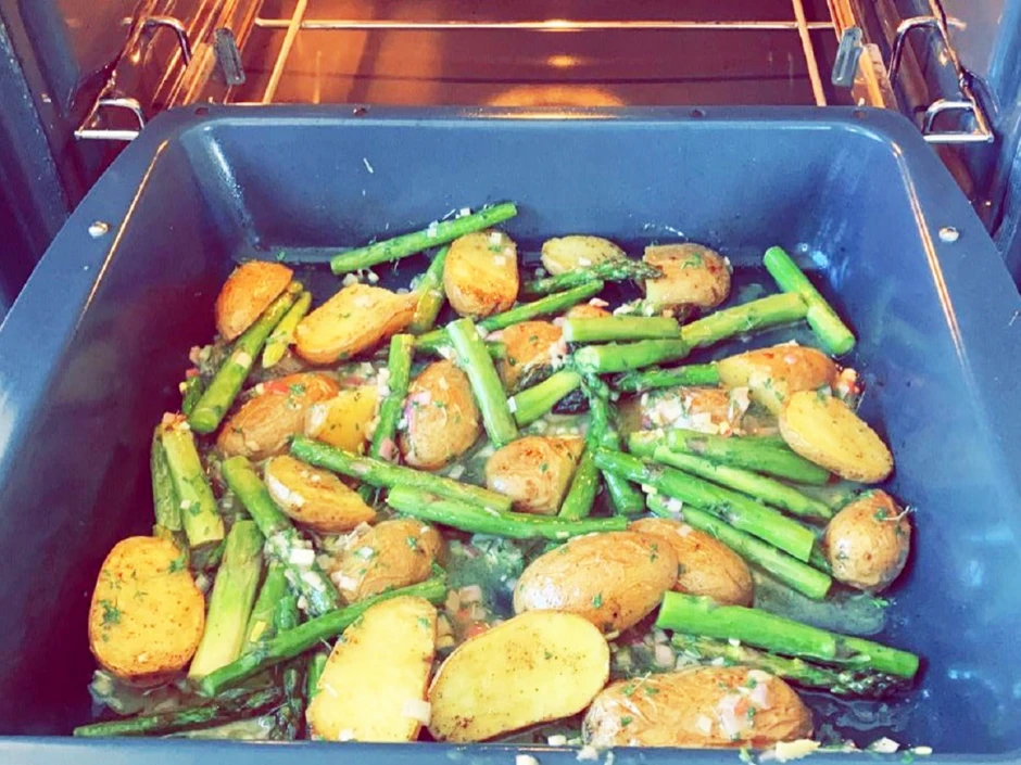 Kartoffel-Spargelpfanne mit Vinaigrette