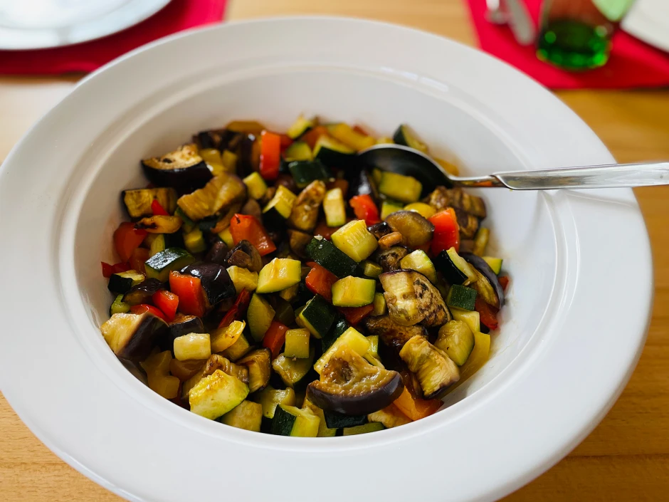 Ofengem&uuml;se mit Essig-Honig-Dressing